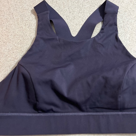 Lululemon bra - Picture 6 of 6
